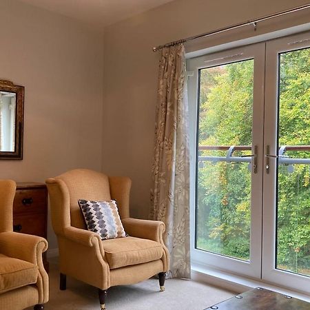 Hedgefield House - Serene Top Floor Flat إينفيرنيس المظهر الخارجي الصورة