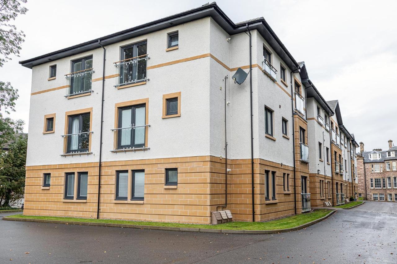 Hedgefield House - Serene Top Floor Flat إينفيرنيس المظهر الخارجي الصورة